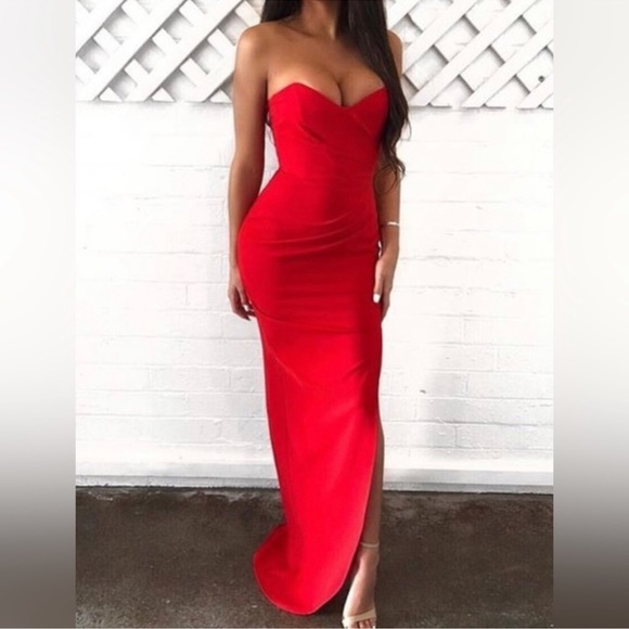 NWOT Red Nookie Gown Size M - Picture 3 of 4